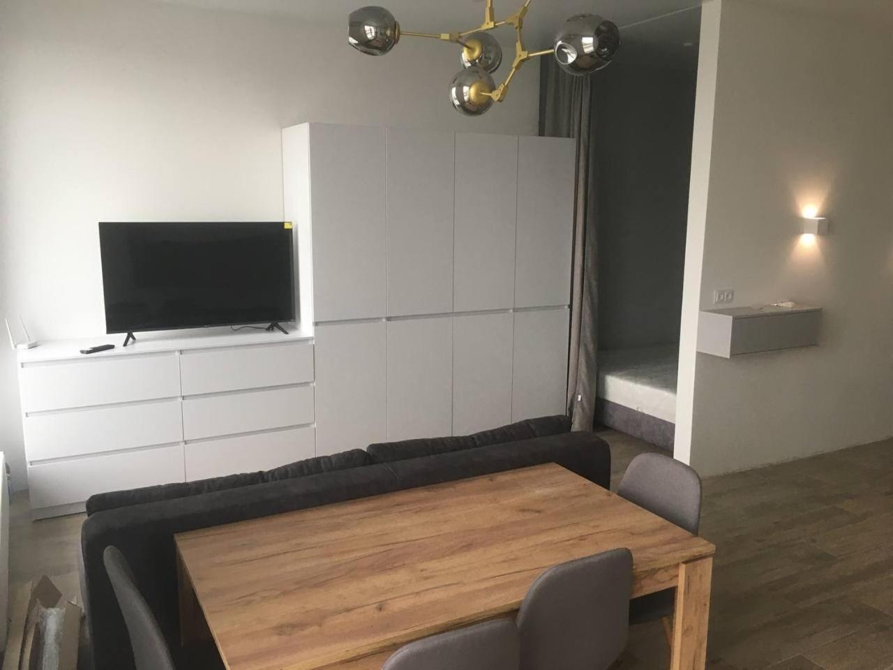 Apartplus - Затишні Апартаменти Dnipro Dış mekan fotoğraf